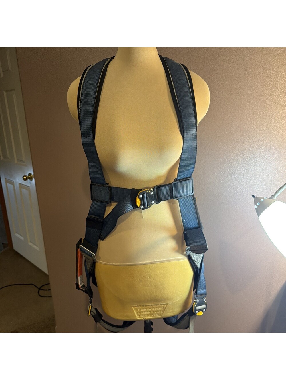 3M DBI-Sala Exofit Strata Full Body Harness Fall Protection